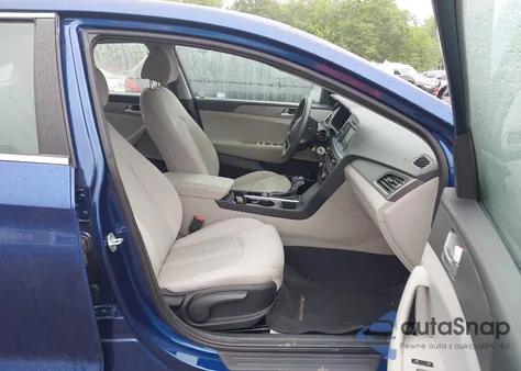 2016 Hyundai Sonata Se z USA, uszkodzony, nr VIN 5NPE24AF1GH306518